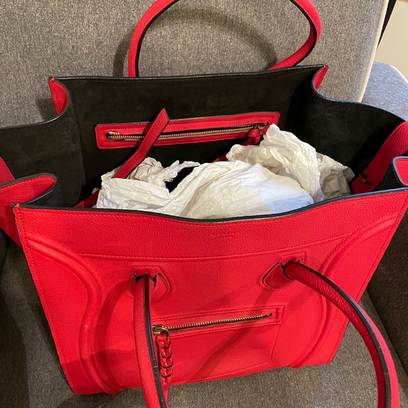 Celine Women’s Handbag: Luggage Phantom/Red
Medium - Picture 5 of 16